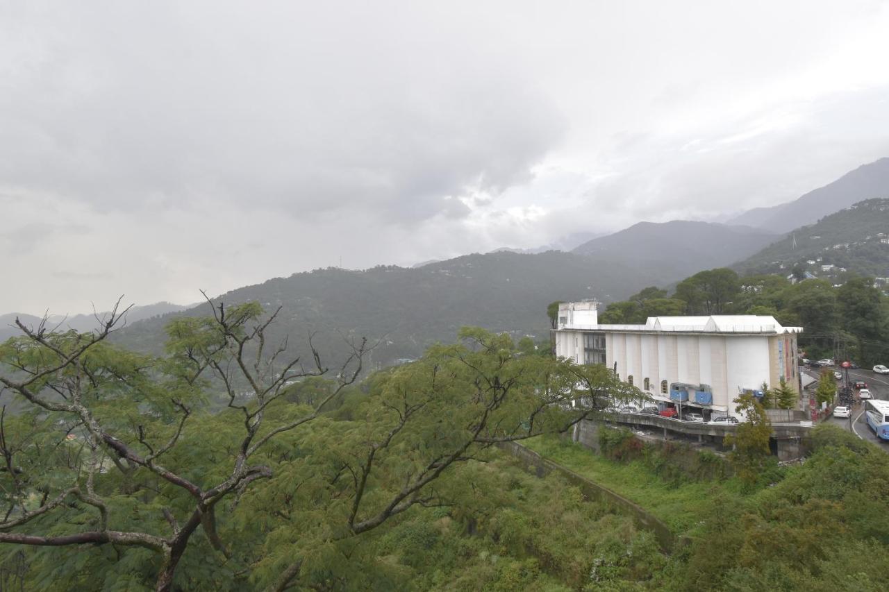 Hotel The Royal Castle Hot And Cold Centralized Dharamshala Exterior foto